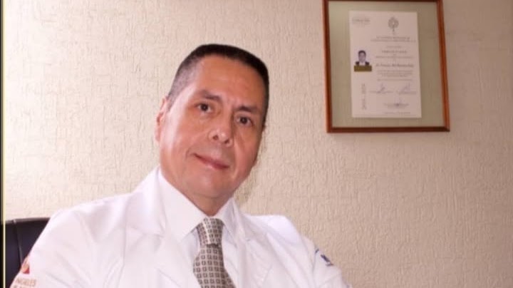 Dr. Francisco Abel Martínez Ávila ginecólogo en Ciudad de México